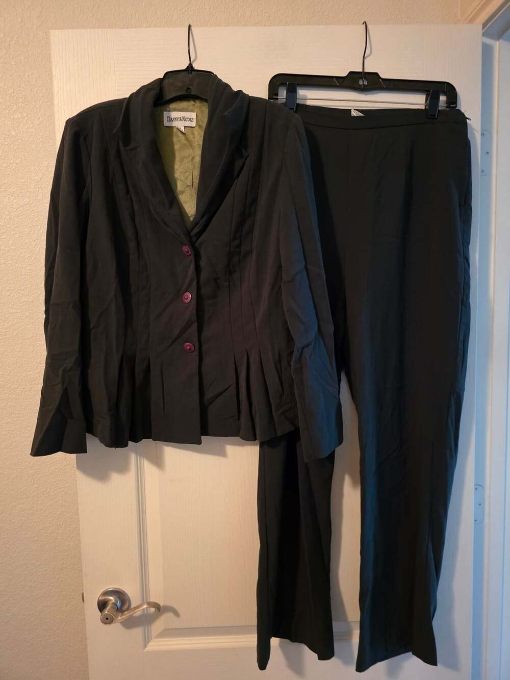 Danny & Nicole Pantsuit Size 14 Londen Green Blazer Suit Set Career Wear
